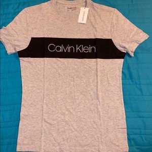 Men’s CK logo shirt